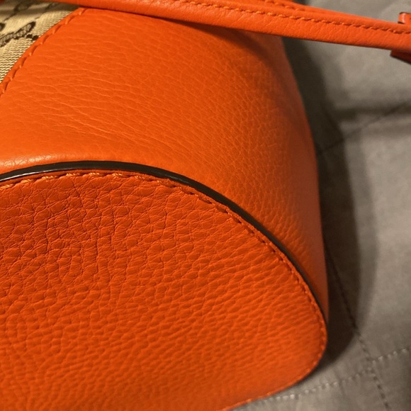 Gucci orange monogram canvas bucket crossbody shoulder bag - Picture 6 of 10
